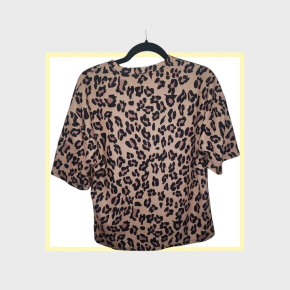 Women's Oversized Cheetah Shirt Blouse Size 6 - Picture 4 of 6